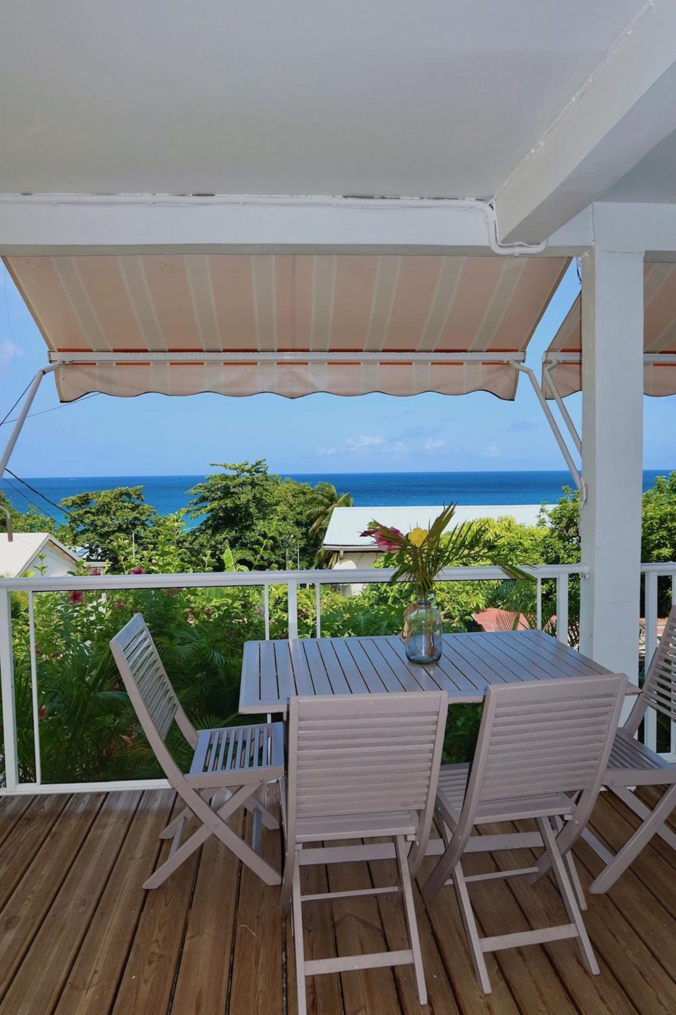 Villa Sunrise Deshaies Exterior photo